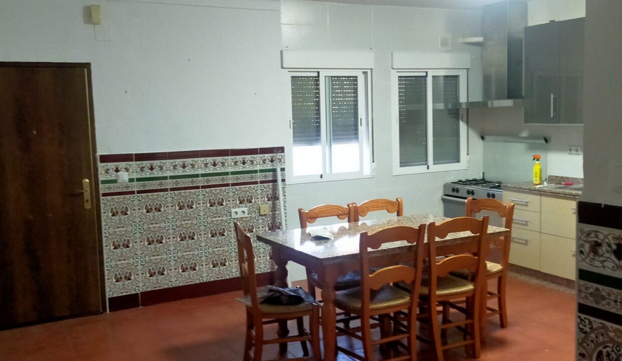 WhatsApp Image 2025-01-15 at 17.57.22 (5)